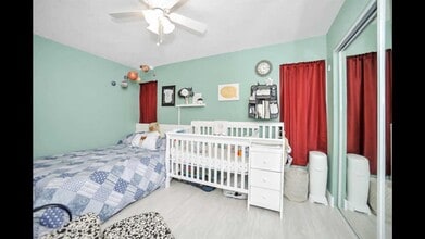 Building Photo - 3687 Driftwood Dr