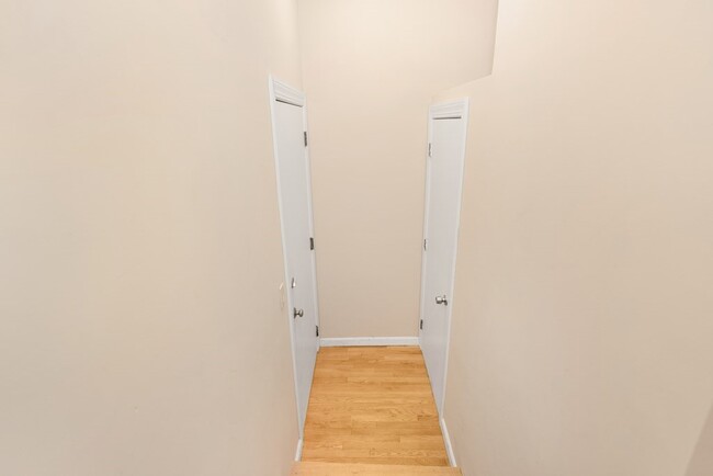 Foto del edificio - 29 E Concord St