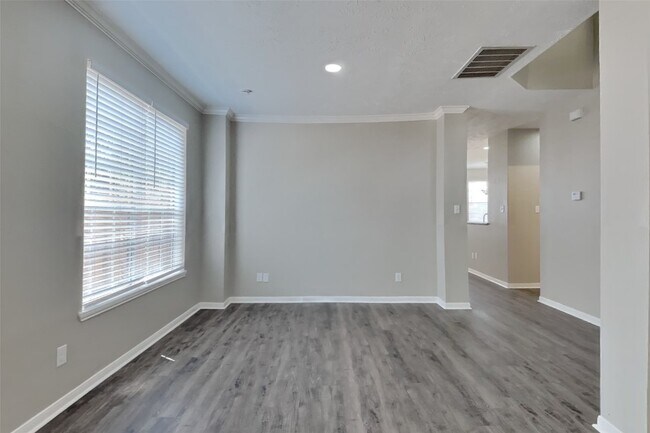 Foto del edificio - 16935 Valley Palms Dr