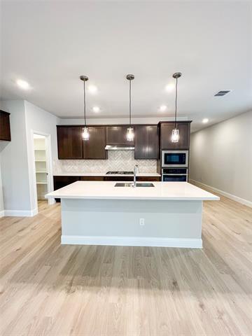 Building Photo - 3419 San Clemente Dr