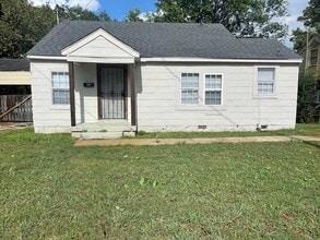Building Photo - 3718 Townes Ave