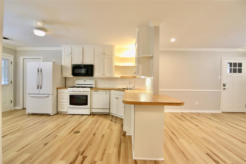 Foto principal - 413 Fulton St