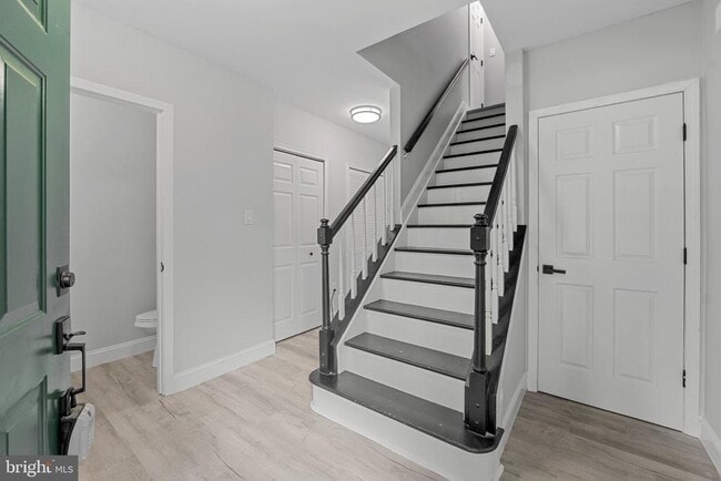 Building Photo - 6117 Blue Whale Ct