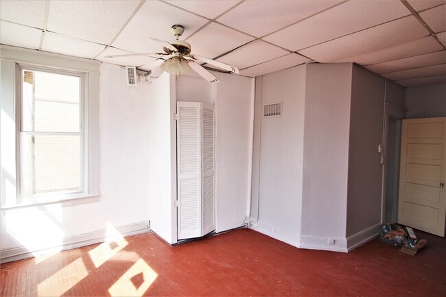 Foto del edificio - 117 W 29th St