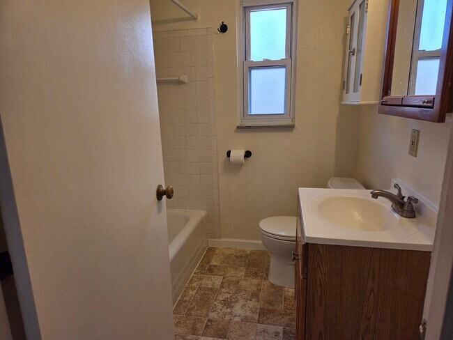 Foto del edificio - 813 4th St