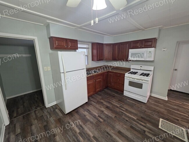Foto del edificio - 1533 John St