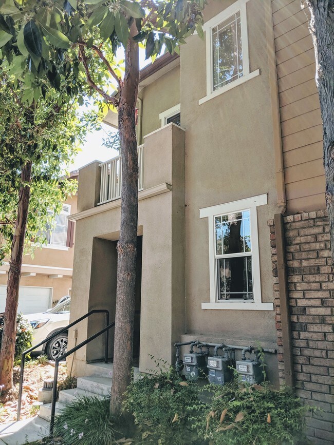 Building Photo - 93 Chadron Cir