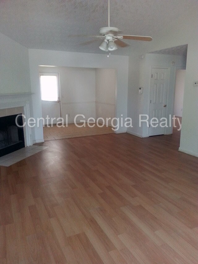 Building Photo - 4736 Stillwood Cv