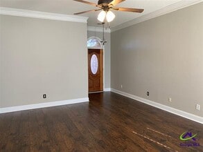 Building Photo - 119 Hummingbird Ln