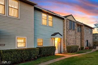 Building Photo - 9913 Dagger Point St