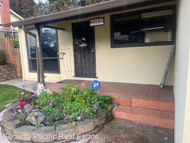 Foto del edificio - 3 br, 2 bath House - 2722 Moyers Rd.