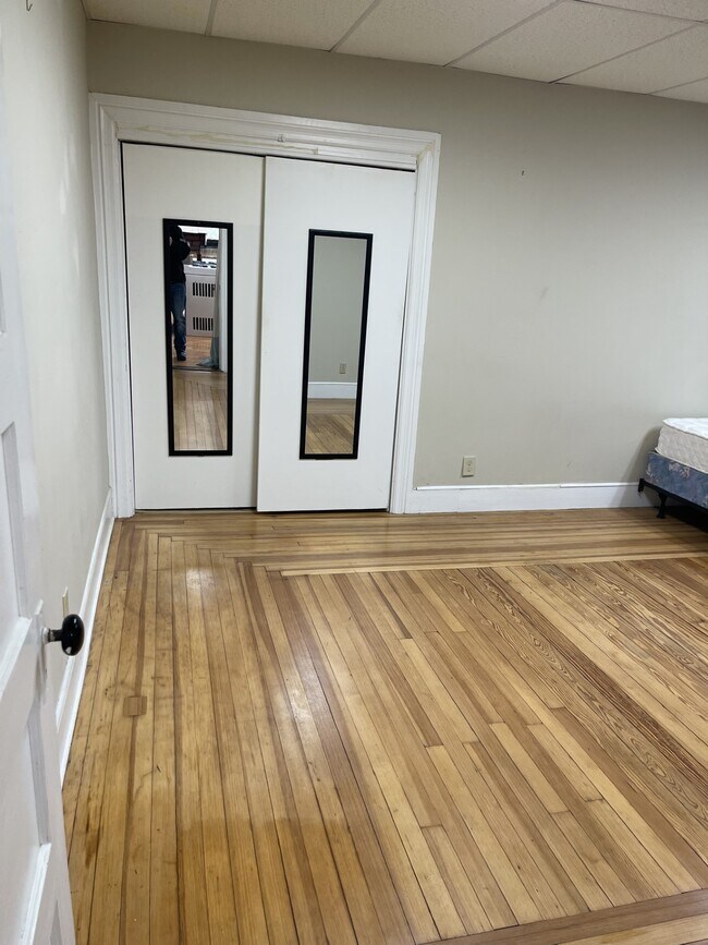 Foto del edificio - 21 Allen Avenue