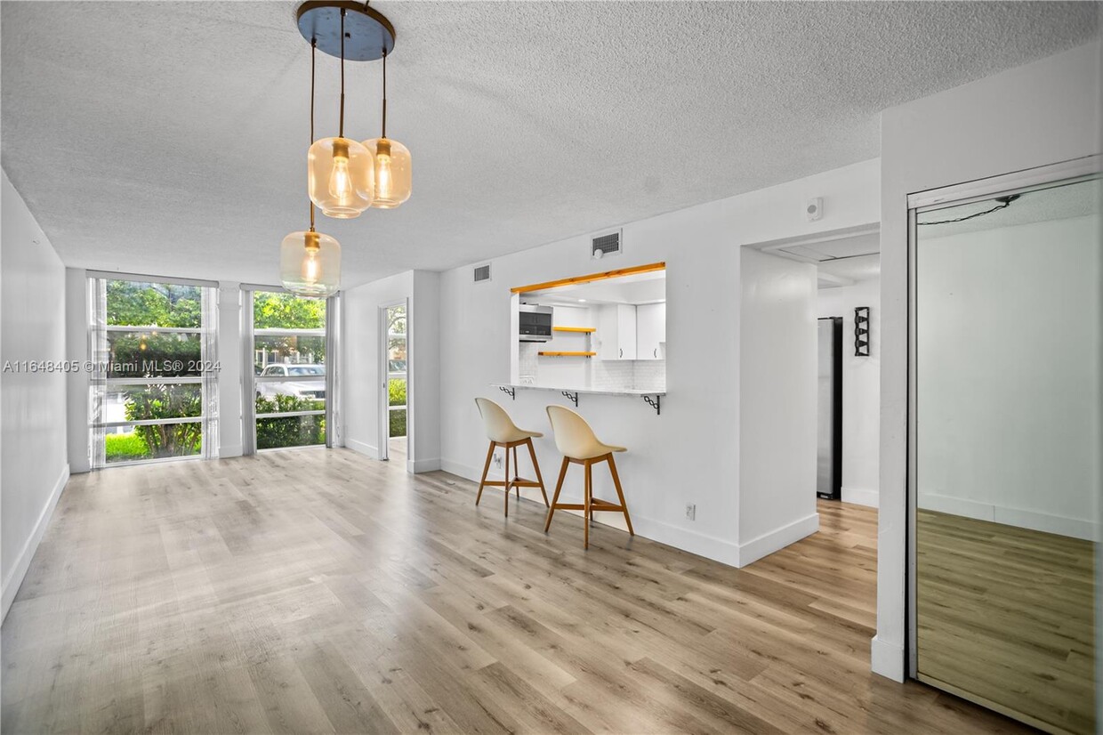 Foto principal - 2101 Atlantic Shores Blvd