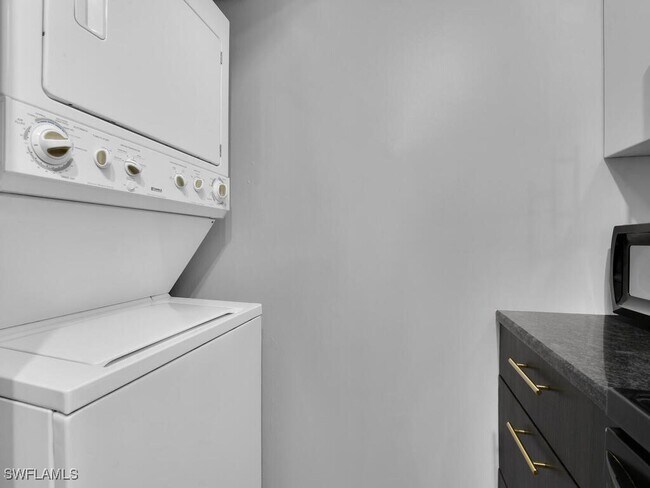 Foto del edificio - 610 SW 47th Terrace