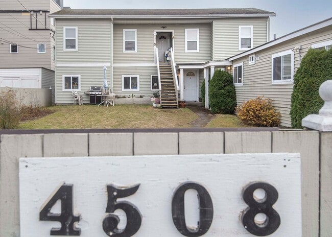 Photo - Unique 1-bedroom in fabulous location House