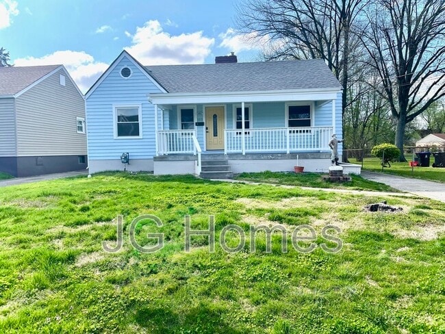 Photo - 1810 Cypress St House