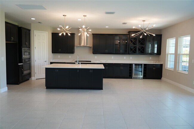 Foto del edificio - 5450 Wayfarer Ave