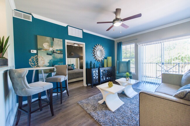 Plano de planta abierto - The Meadows at North Richland Hills Apartm...