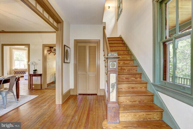 Building Photo - 5506 Beech Ave