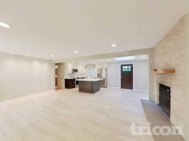 Foto del edificio - 408 Meadowhurst Ln
