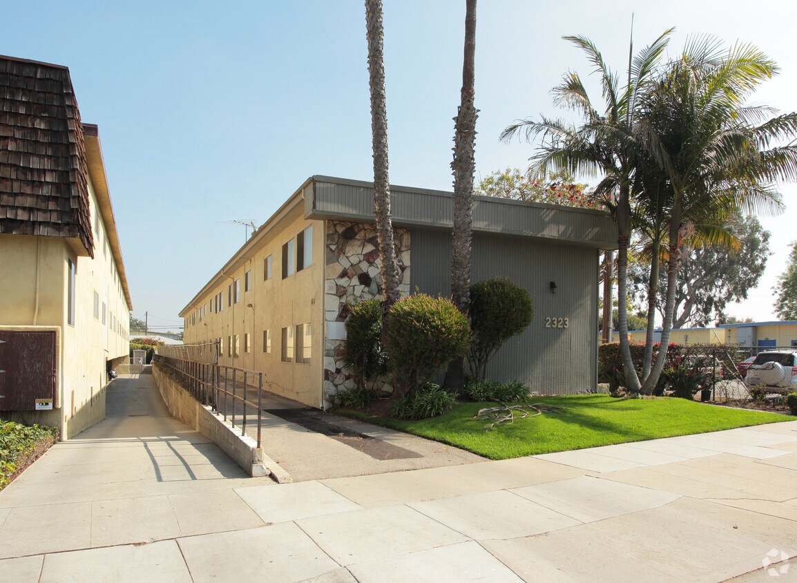 Foto principal - 2323 14th St