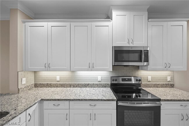 Building Photo - 9373 Pocida Ct