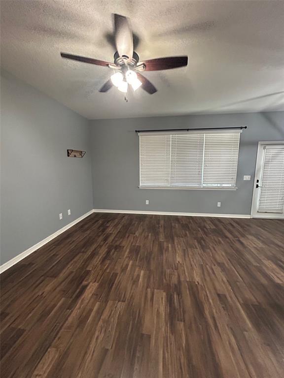 Building Photo - 106 Zamora Pl