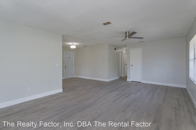 Building Photo - 3 br, 2 bath House - 733 Woodhaven Drive