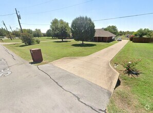 Building Photo - 13788 Selma Ln