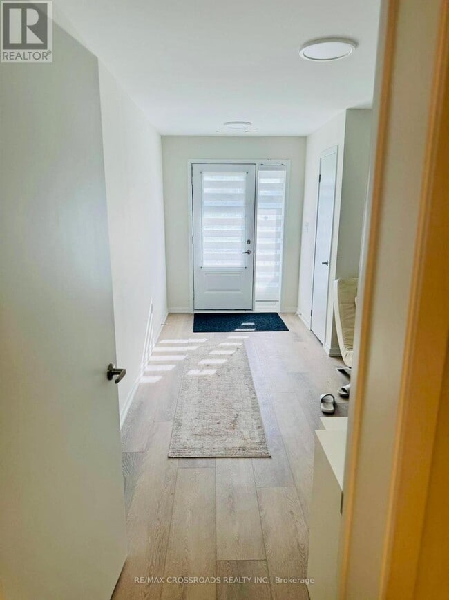 Photo du bâtiment - 117 Matawin Ln