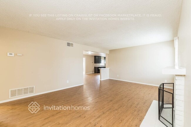 Foto del edificio - 10326 Pendleton St