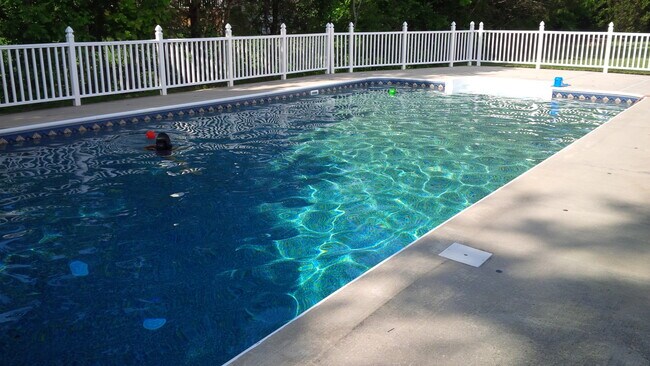 Foto del edificio - 7393 Lazy Brook Ct