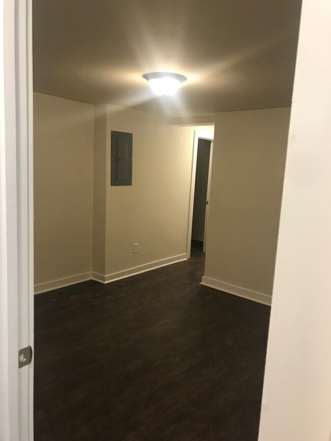 Foto del edificio - 1099 Alta Ave NE