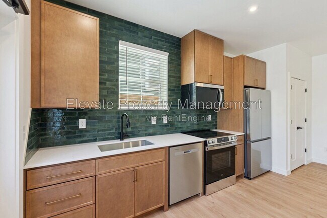 Foto del edificio - 1624 NW 17th St