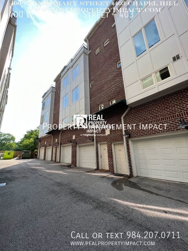 Building Photo - 400 W Rosemary St