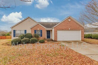 Building Photo - 4 Buzzell Ct