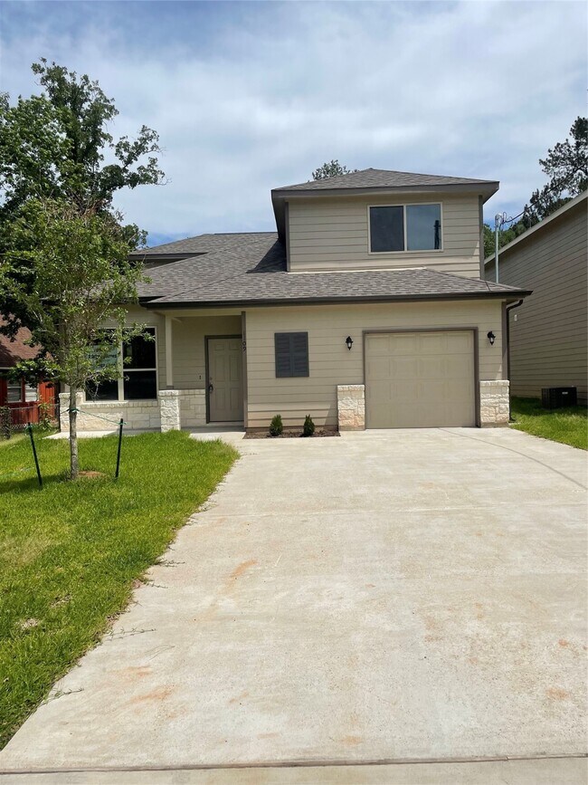 Building Photo - 1109 Yellowstone River Rd
