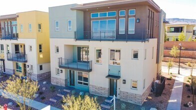 Building Photo - 4277 Solace St