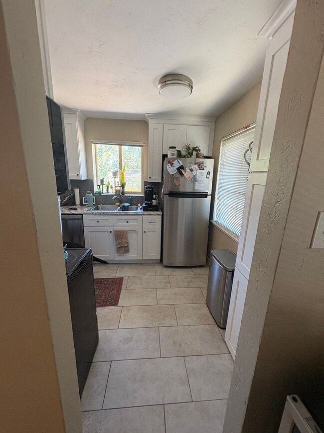 Photo - Updated 2BD Duplex | Edgewater Location Townhome