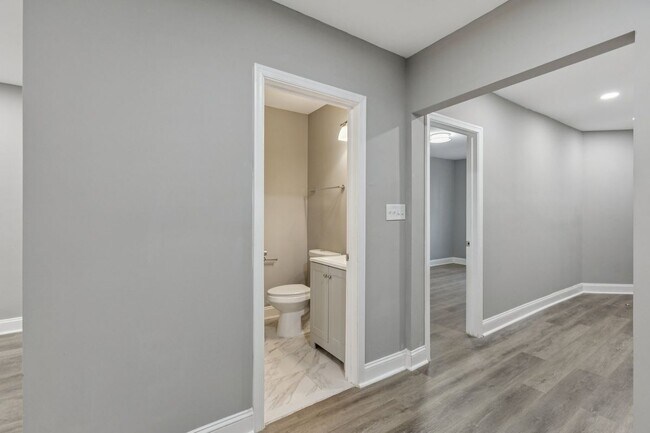 Foto del edificio - 405 34th St SE