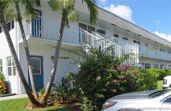Building Photo - 2929 SE Ocean Blvd