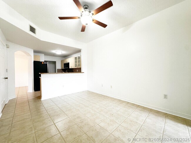 Foto del edificio - 614 SW 106th Ave