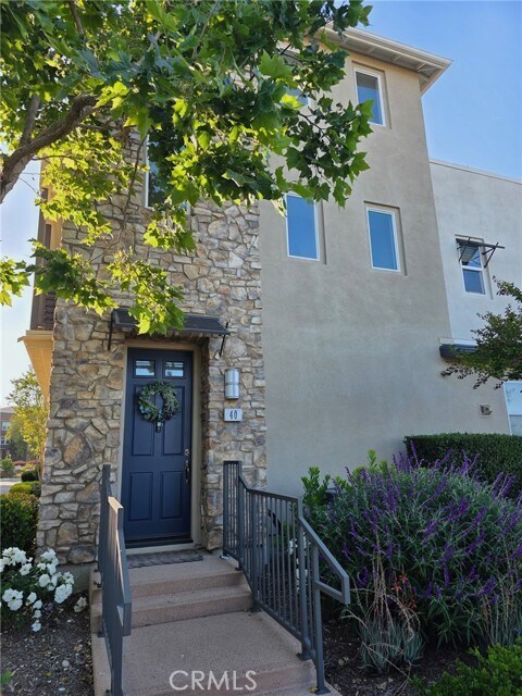 Foto principal - 40 Meridian Dr