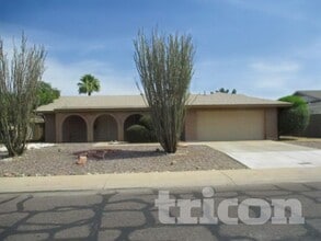 Building Photo - 4150 W Frier Dr