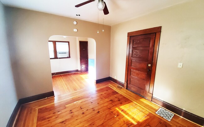 Foto del edificio - 810 2nd St NW