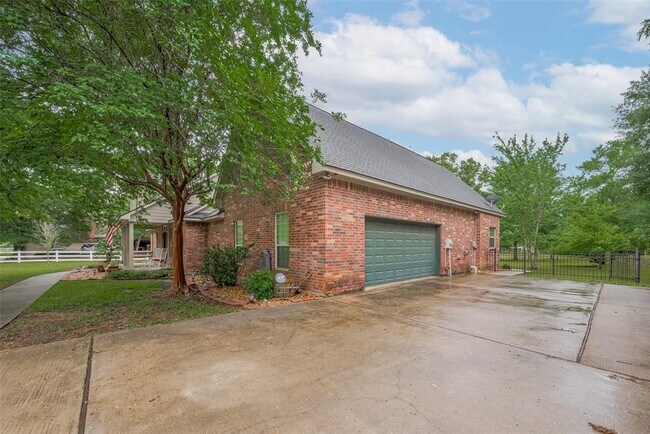 Foto del edificio - 9072 Grand Lake Estates Dr