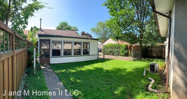 Building Photo - 3 br, 1 bath House - 4747 Dupont Avenue North