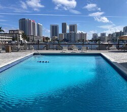 Building Photo - 462 Golden Isles Dr