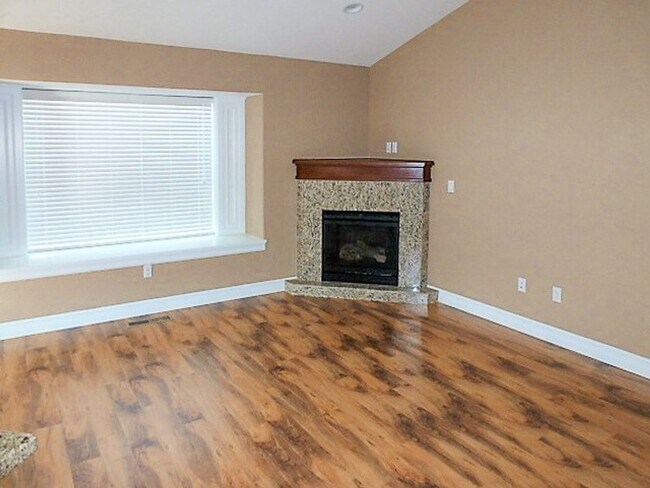 Foto del edificio - 2507 Locksley Ave SE