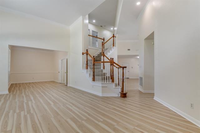 Foto del edificio - 3720 Southport Dr